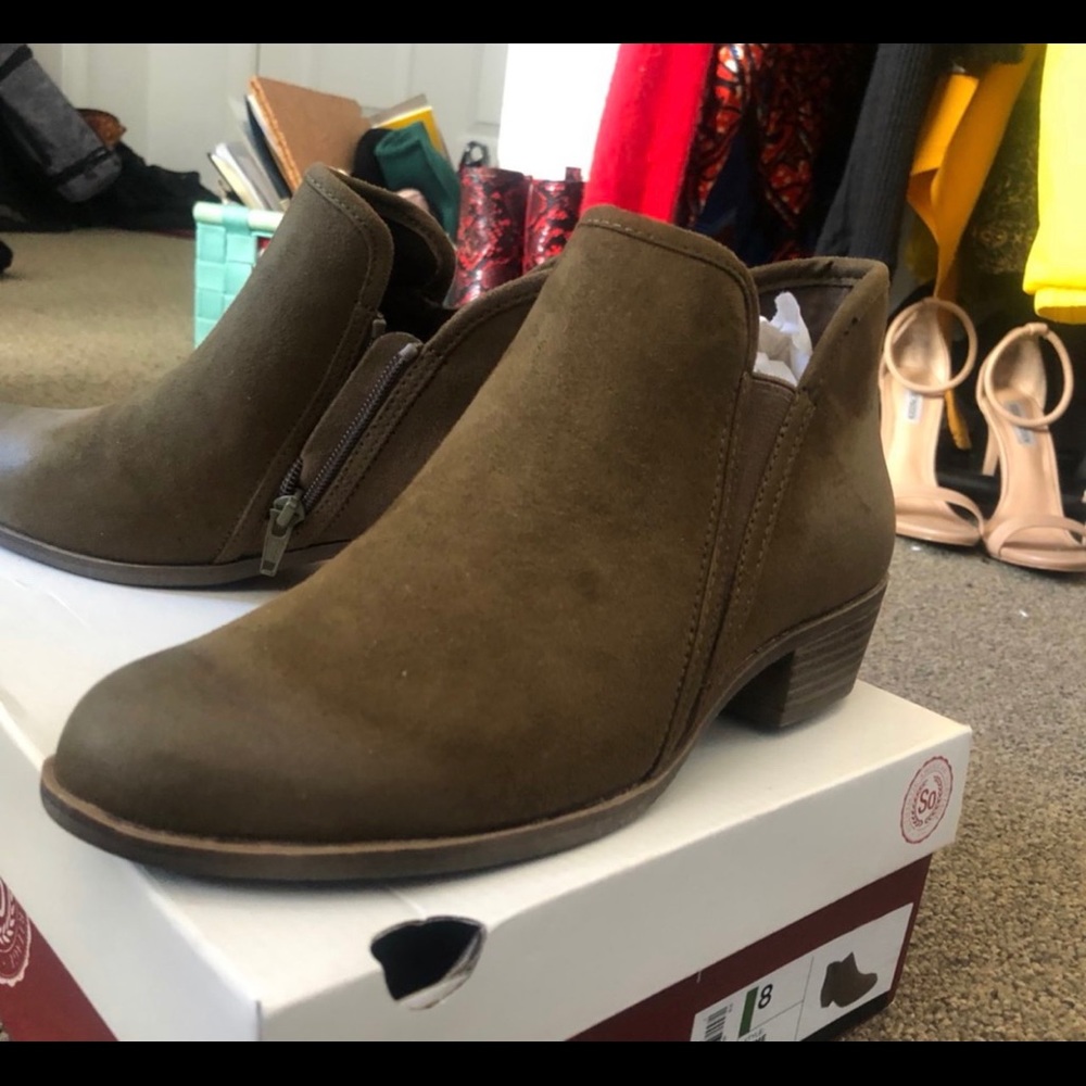 Dark Green ankle boots